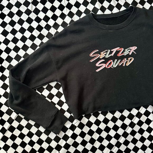 Seltzer Squad Cropped Crewneck - Picture 3 of 3